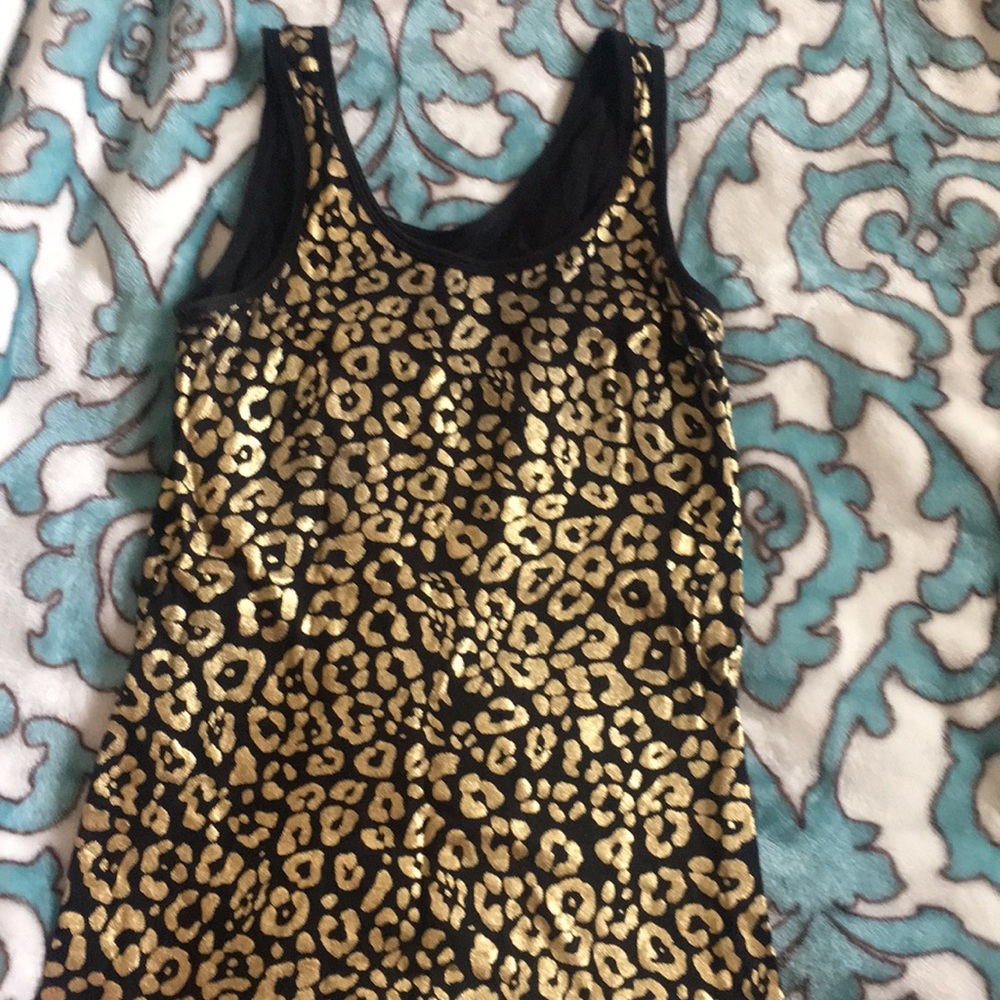 Black/gold women’s tank. Medium.